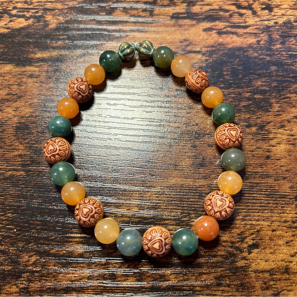 Reiki-Blessed Crystal Bracelet: Indian Agate, Orange Aventurine, Acrylic Hearts